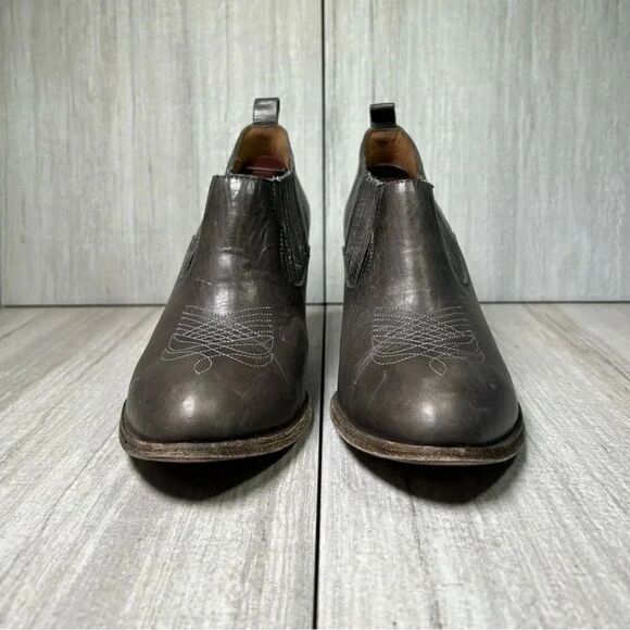 RARE Frye Llana Shootie Western Ankle Bootie Block Heel Boot Women’s Size 9.5 - Picture 5 of 10
